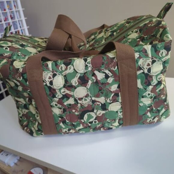 Duffle Bag- - Picture 1 of 3